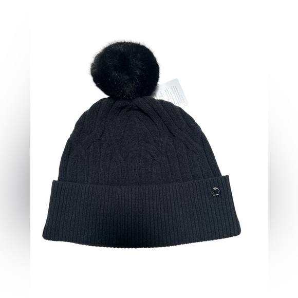 lululemon athletica Accessories - Lululemon Athletica Black Cable-Knit Pom-Pom Beanie